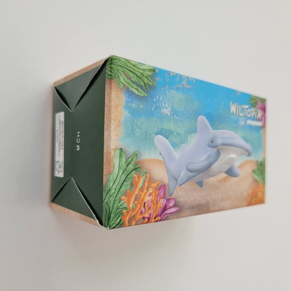 McDonald's Happy Meal toy - Playmobil Wiltopia Hammerhead Shark with Card, NEW - Picture 7 of 9